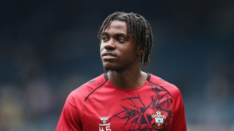Chelsea FC makes £48m bid for Liverpool target Lavia
