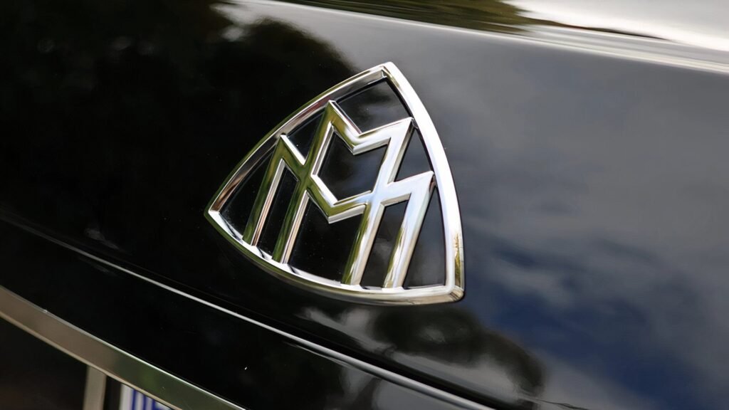 The 2000s' Most Advanced Luxury Car Is A Steal Thanks To Horrifying Depreciation