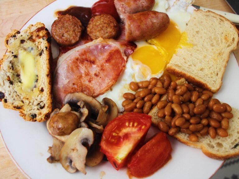 I made a traditional Irish breakfast for St. Patrick's Day and the hearty meal fueled me through my workday