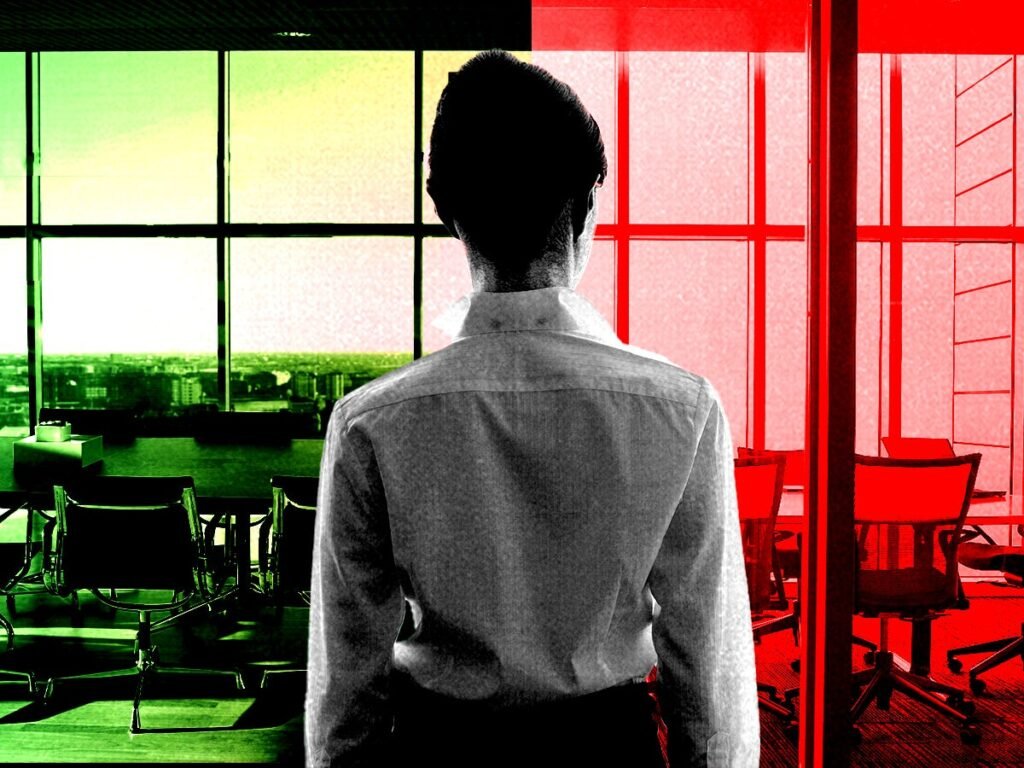 Looking for a job in a recession? Here's the advice this career coach gives her clients.
