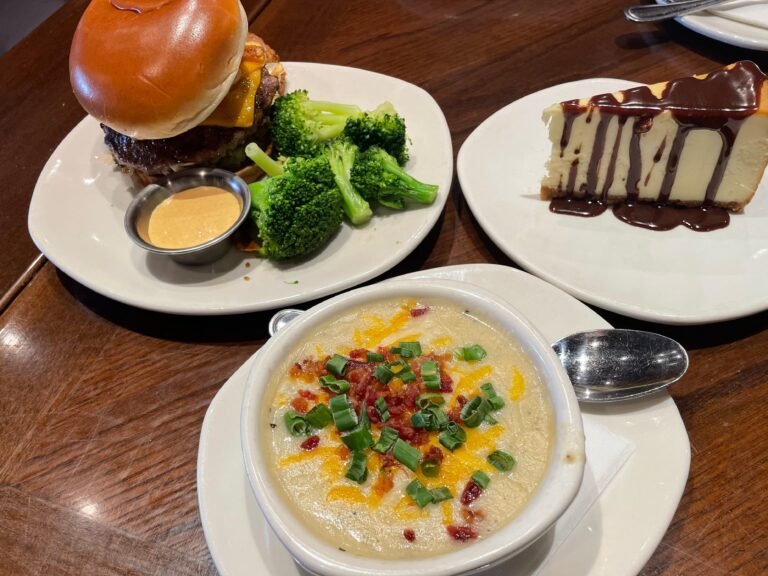 I tried Outback Steakhouse's 3-course meal deal for $15. The value is so good that I'd get it again despite my disappointments.