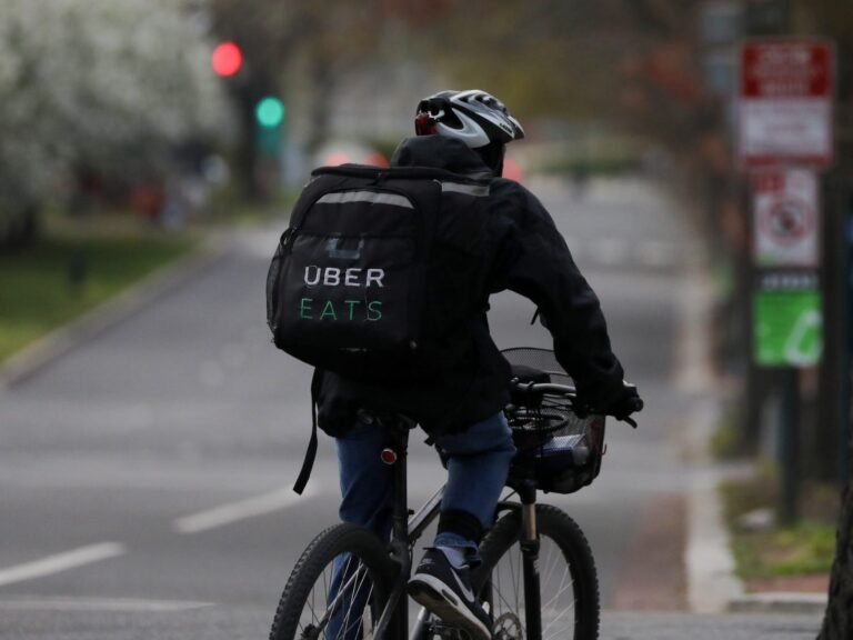 I'm a gig worker for Uber Eats in New York City. The delivery work is unsustainable even with minimum wages.