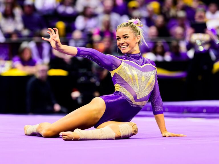 The 10 student-athletes with the highest NIL valuations