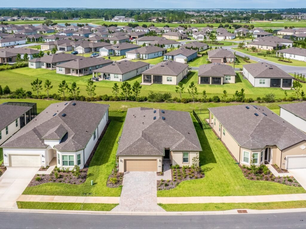 The 15 fastest-growing and fastest-shrinking cities in the US