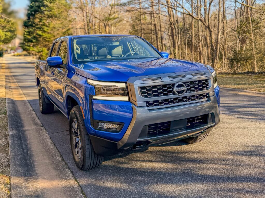 I drove a $48,000 Nissan Frontier. Here are 12 reasons it's all the truck most people will ever need.