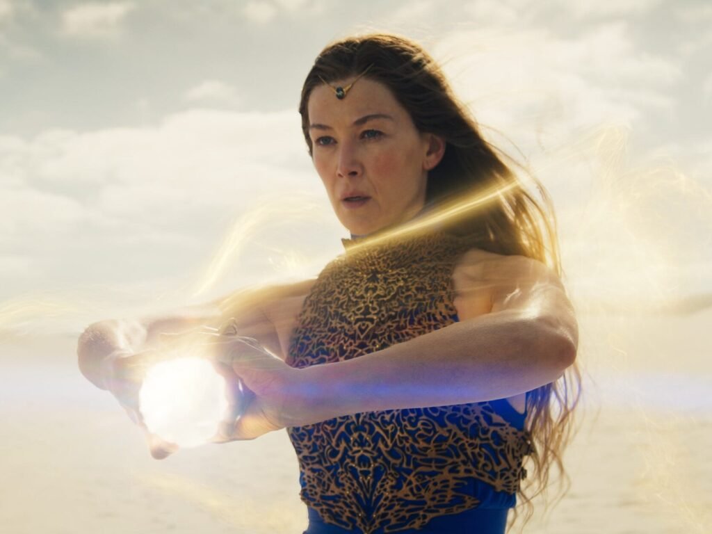 Will Moiraine die in 'The Wheel Of Time' season 3? The books give some clues