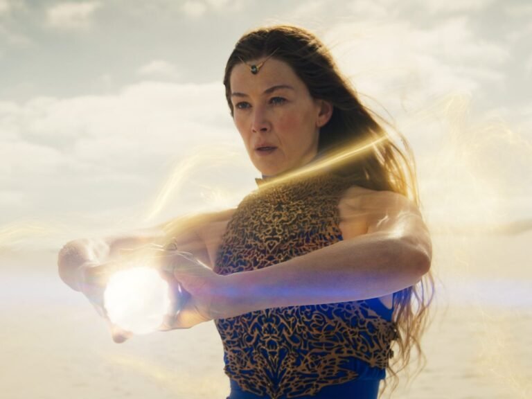 Will Moiraine die in 'The Wheel Of Time' season 3? The books give some clues