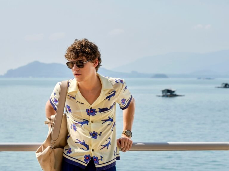 What 'The White Lotus' characters' watches can tell us about them, from a quiet-luxury Hermès to an ostentatious $380,000 timepiece
