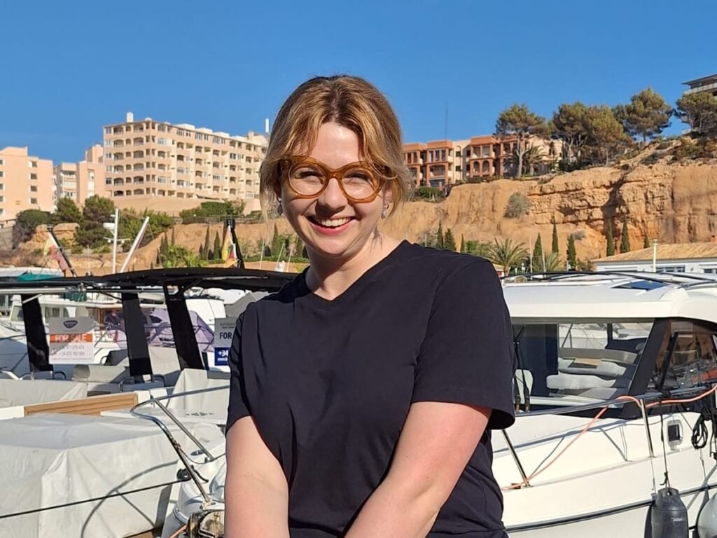 I'm a superyacht nanny. Parents take me all over the world with them to keep their kids happy.