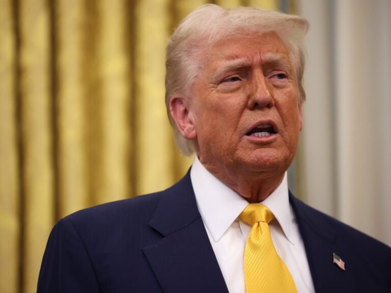 Almost half of all federal workers support Trump's return-to-office mandate, a new survey found