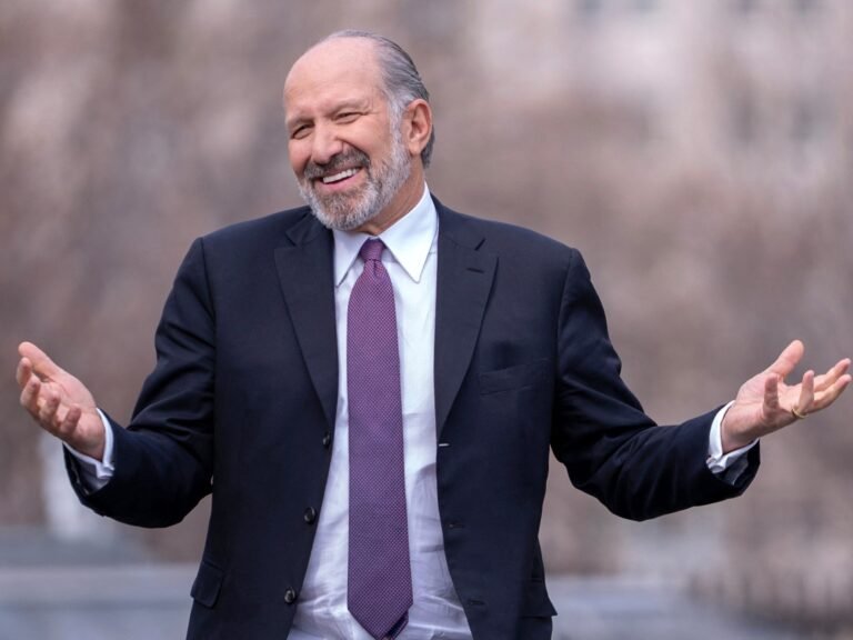 Secretary of Commerce Howard Lutnick pummeled over Social Security 'fraudster' comments