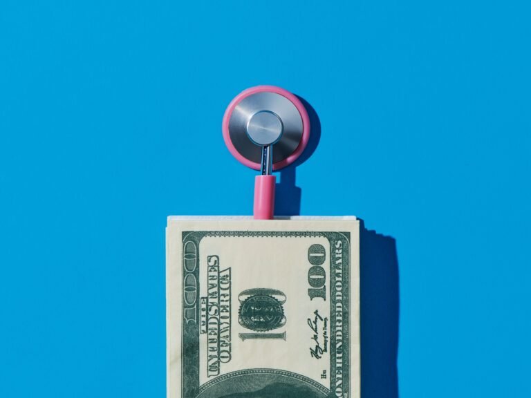 Patient advocate startup Solace is set to be valued at over $300 million in new  funding round from Menlo Ventures