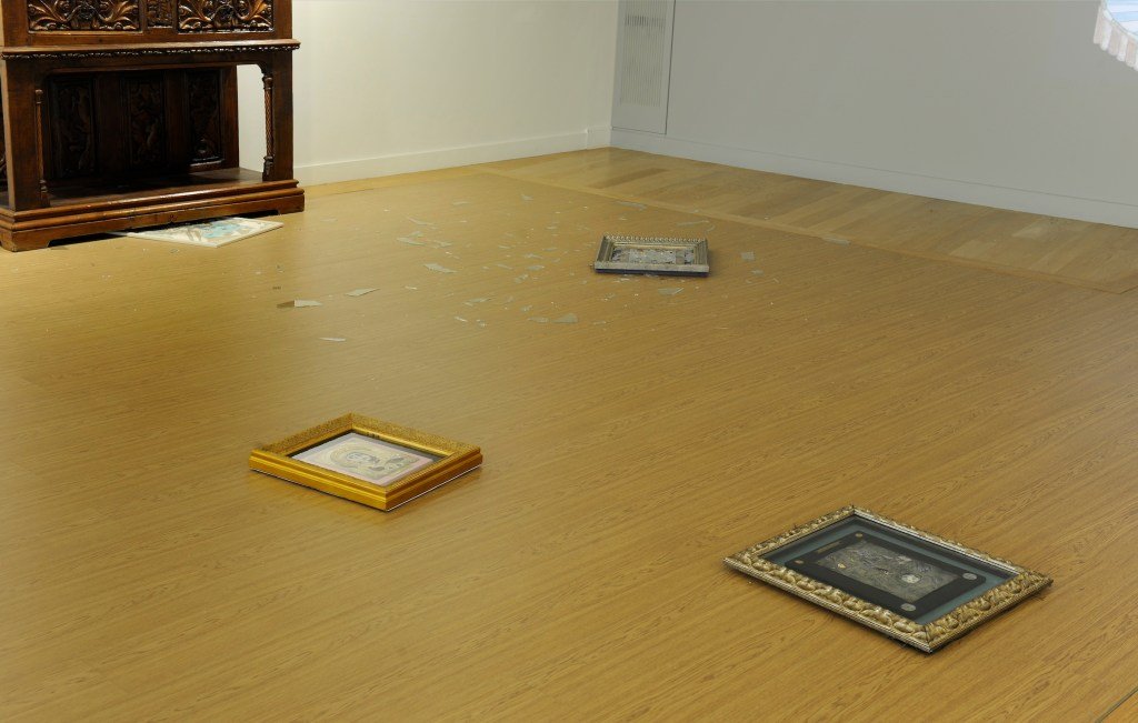 Far-Right Politician Vandalizes “Blasphemous” Artworks at Athens Museum