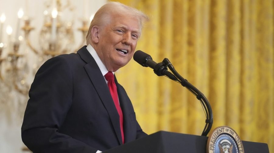 Trump knocks NBC's Welker after Signal leak questions on 'Meet the Press'