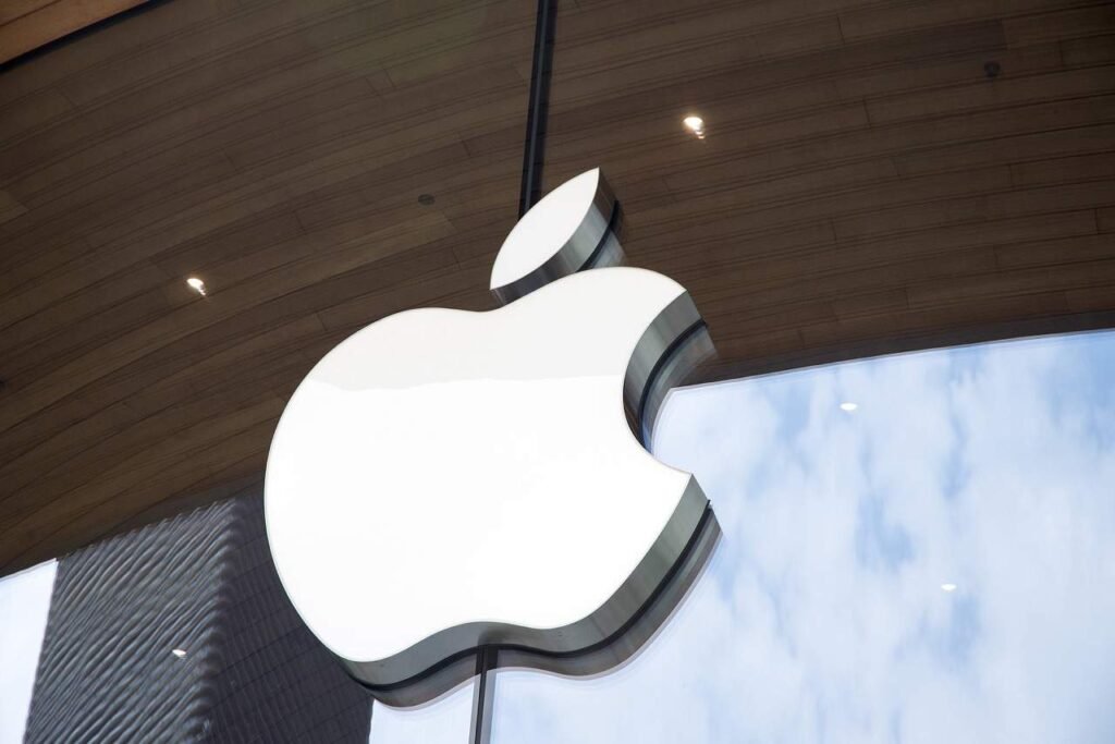 Apple can't be present in Google's antitrust case, judges rule