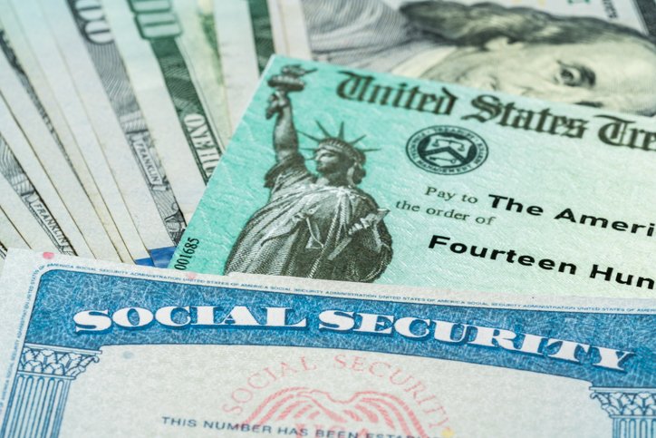 Deadline approaches for claiming $1,400 stimulus check from 2021