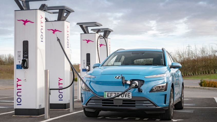 “Serious injustice” as EV chargepoint rollout ignores disabled drivers