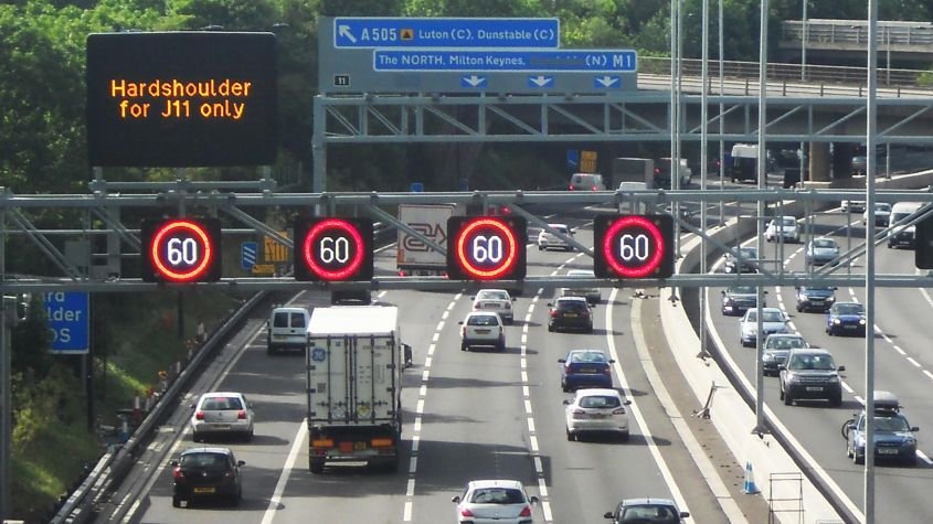 Bring back the hard shoulder: ‘safety stocktake’ prompts new calls to scrap smart motorways