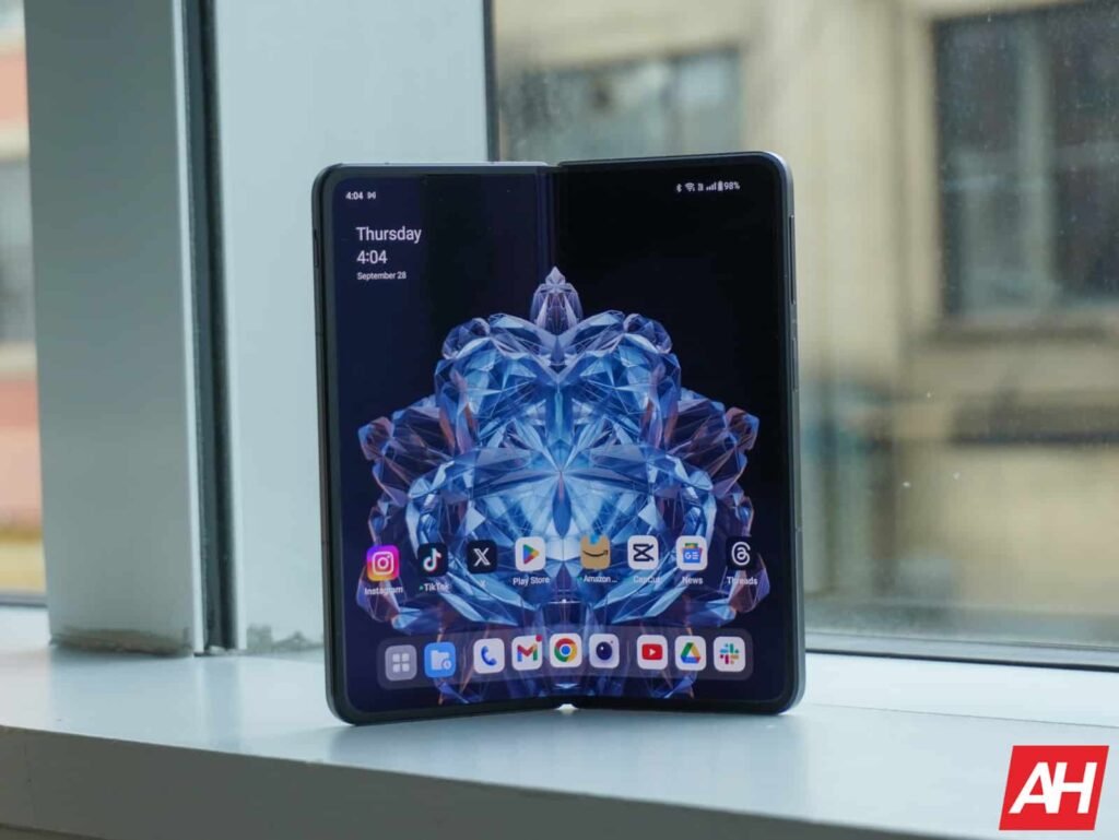 OnePlus Open gets resizable folders & more in new update