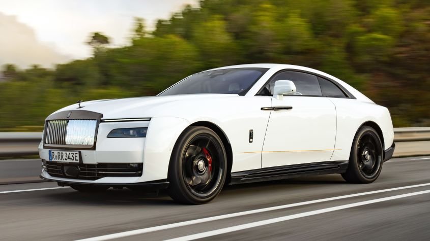 New Rolls-Royce Spectre Black Badge 2025 - pictures