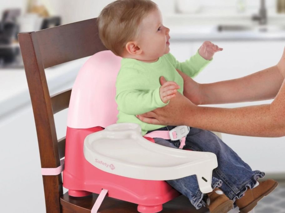 Safety 1st Booster Seat w/ Tray Only $14.97 on Amazon | Over 2.8K Perfect Reviews