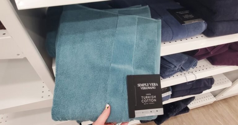 Team-Fave Simply Vera Wang Towels from $6 on Kohls.com (Reg. $15)