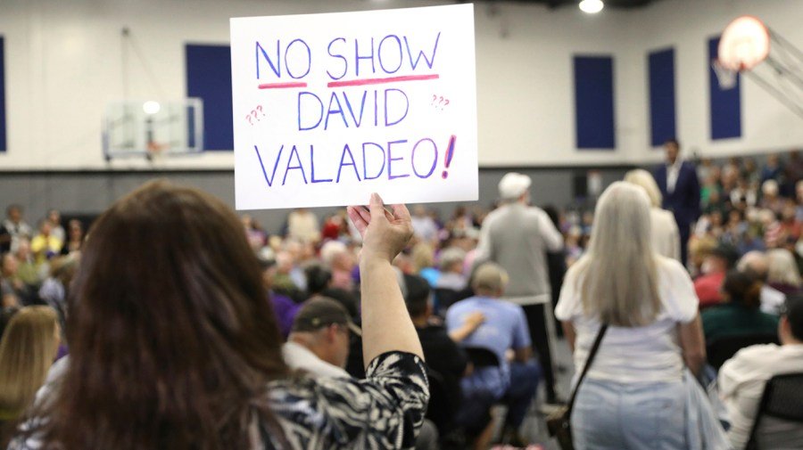 Democrats ramp up town halls in GOP districts