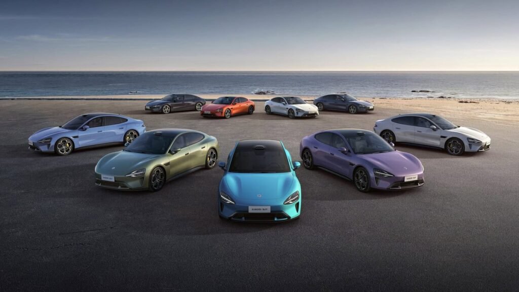 Samsung & Xiaomi executives meet for a potential electric car deal