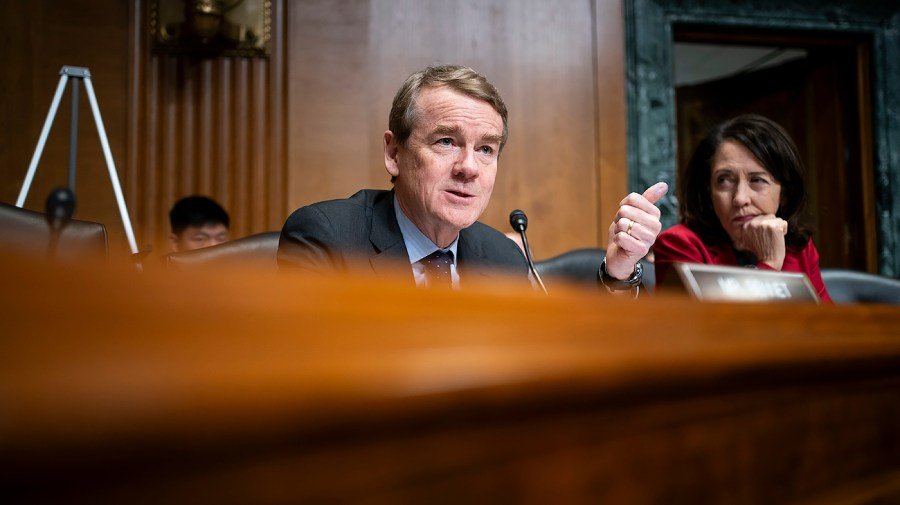 Gabbard, Ratcliffe 'lied repeatedly' about Signal chat messages, Bennet says