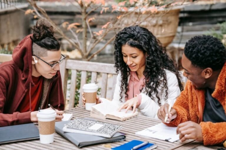 Over 70 of the Best Scholarships for High School Seniors in 2025