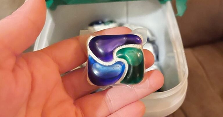 Cascade Dishwasher Pods 9-Count Only 94¢ After Walmart Cash