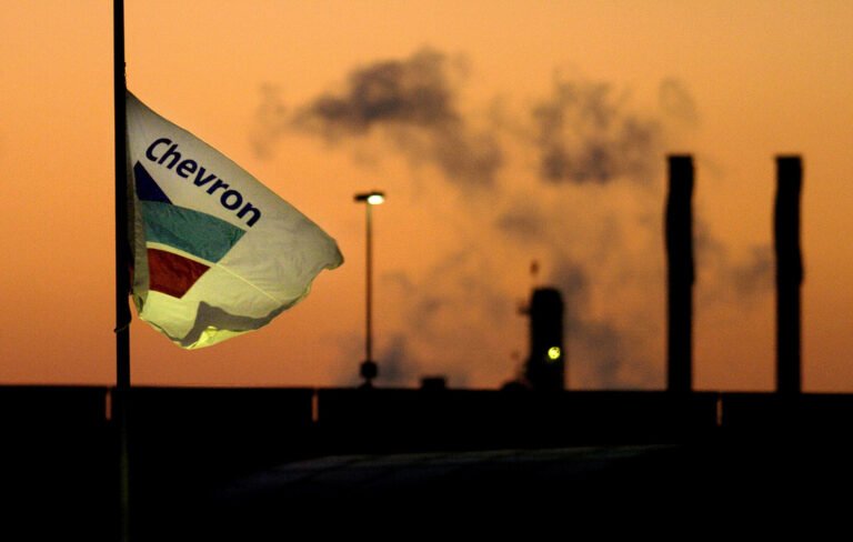 Trump pulls Chevron license to export Venezuela oil, reversing Biden deal