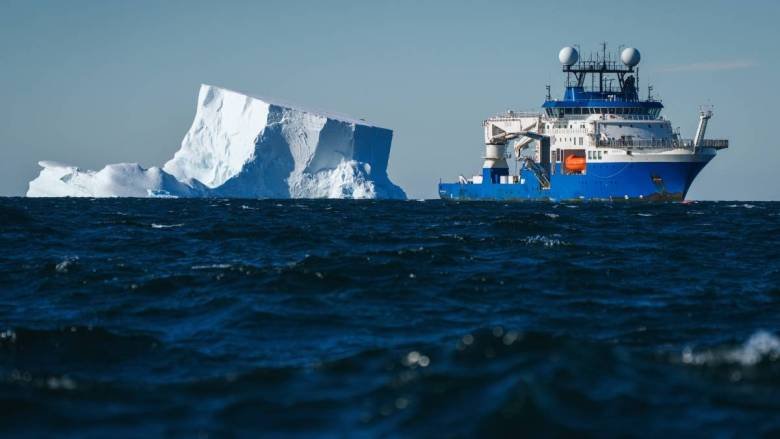 Thriving Antarctic Ecosystem Revealed by a Departing Iceberg