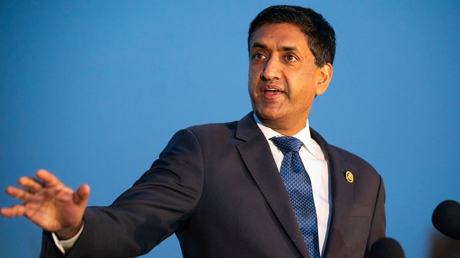 Khanna on Schumer: ‘The American people are fed up with the old guard’