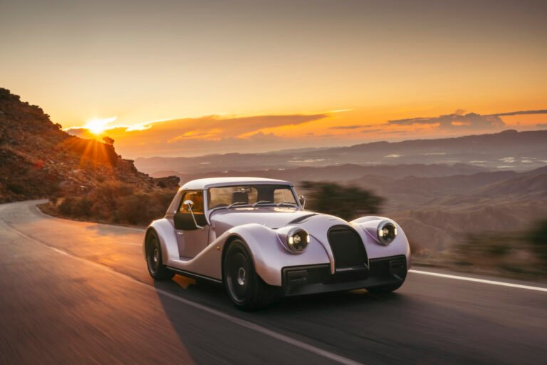 Morgan Supersport debuts with no manual option but more usability