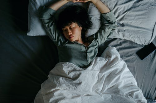 Sleepmaxxing Hacks That Work & Which Ones Don't, According To Experts