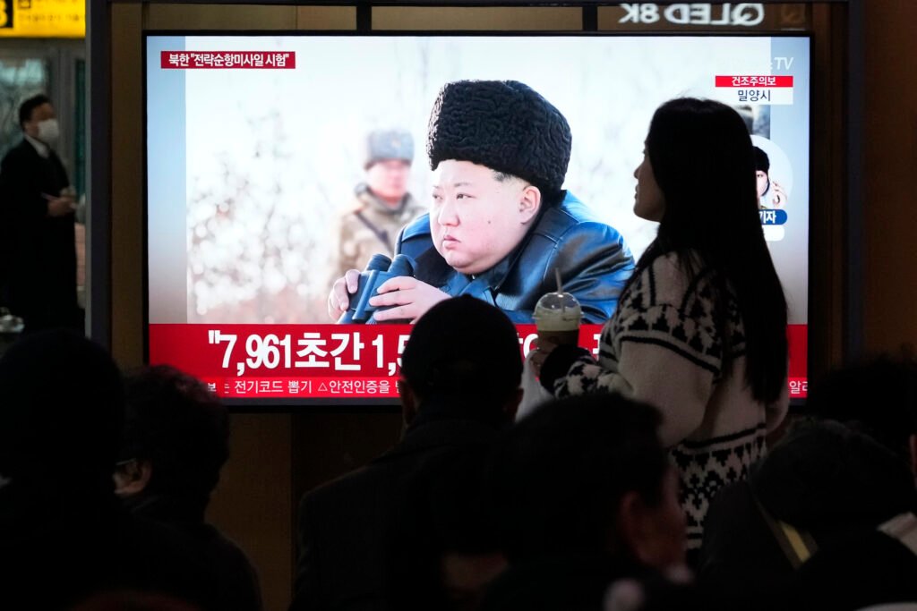 US aircraft carrier arrives in South Korea after North Korea test-fired missiles