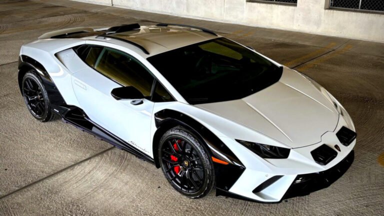 This New Lamborghini Huracan Sterrato Sold For $15,000 Under MSRP