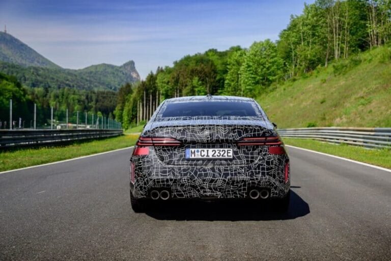 Mysterious Camouflaged BMW M5 Caught In Spy Video