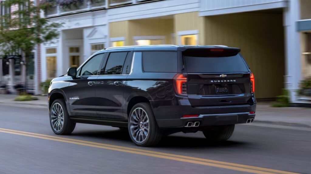 Best 8-seater SUVs | 2025 8-Passenger Cars Rated | CarBuzz