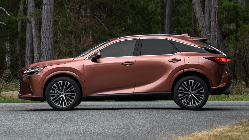 Best Luxury Midsize SUVs of 2024| Top-Rated Midsize Luxury SUVs | CarBuzz