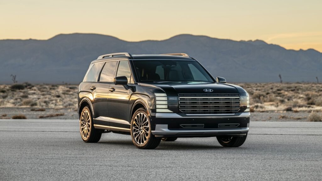 The Hybrid 2026 Hyundai Palisade Is Bigger Than Ever