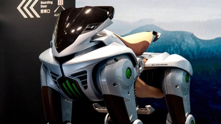 Kawasaki’s Crazy Robotic Bike Is Like An Enduro Motorcycle With Legs