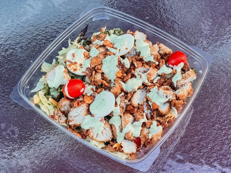 I ordered salads from Wendy's, Culver's, Chick-fil-A, and Zaxby's. My old go-to chain didn't come close to first place.