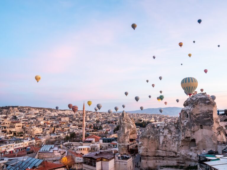 I traveled to all 7 continents in one year. Here are 3 countries I'm dying to visit again — and 2 I'd skip next time.