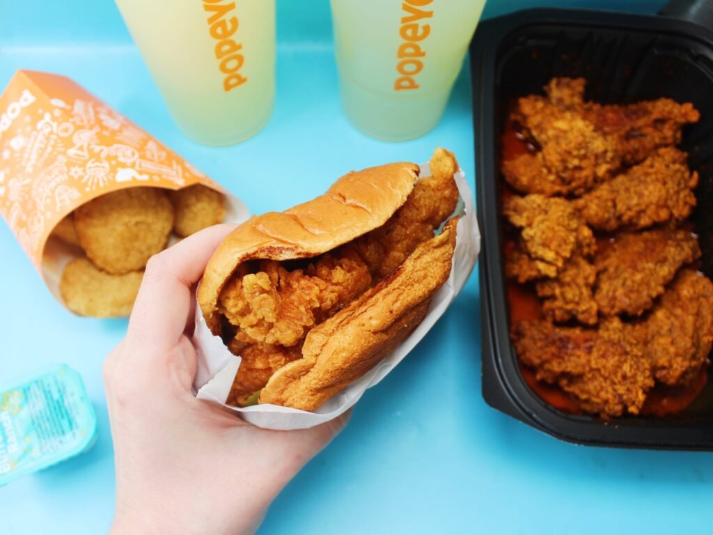 I tried Popeyes' new pickle-themed menu. It's the chain's best launch since its iconic chicken sandwich.
