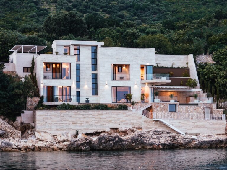 This travel agency wanted to meet families' demand for luxury trips. Its private villa business could be the answer.