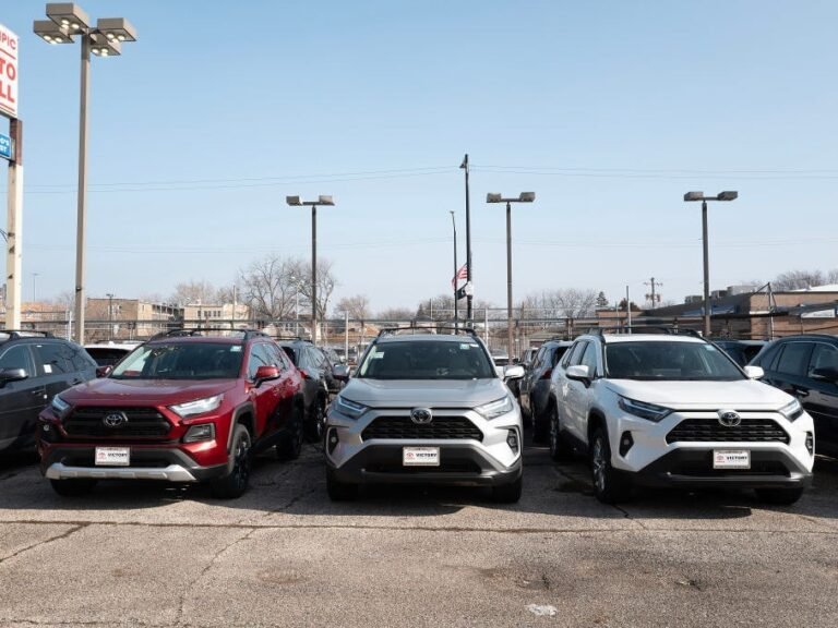 I'm a car dealer. Here's how I'm preparing for Trump's tariffs on autos.