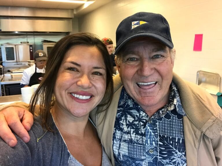 I left my director job at Meta after becoming my dad's caregiver. Here's how I'm helping people like me.