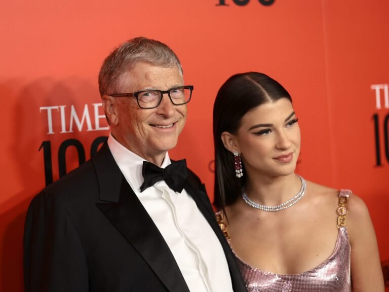 Phoebe Gates says her father, Bill Gates, wouldn't let her drop out of college to start a business like he did